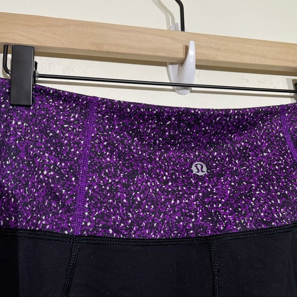 Lululemon Groove Pant Black Flare Leggings Size 8 - Picture 5 of 7